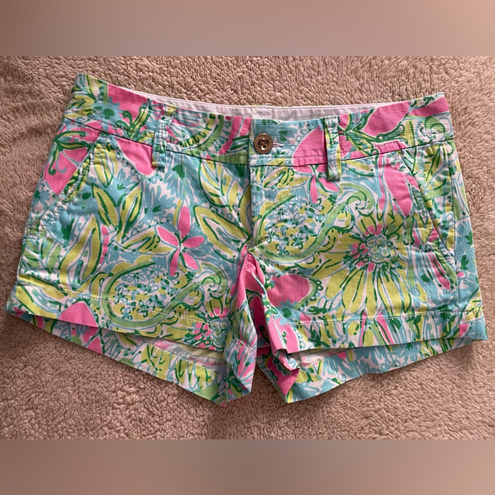 Lilly Pulitzer “The Walsh Short”, Women’s Size 2
